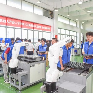 机械设计与设备改造人才共享服务（非标定制/工艺优化专项）