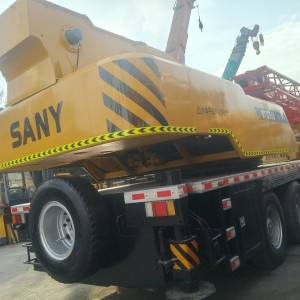 SANY STC500起重机 三一80吨汽车吊徐工70吨汽车吊 1件