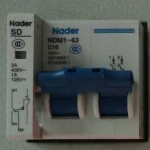 上海良信电器供应断路器NDM1-63C 32A/2P+SD NDQ3-125 Z 50/4 R II 1个